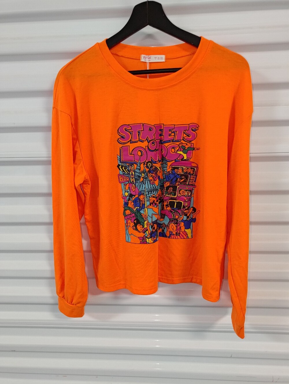 Romwe Streets Of London Graphic Long Sleeve Pullover Orange Shirt L NWT